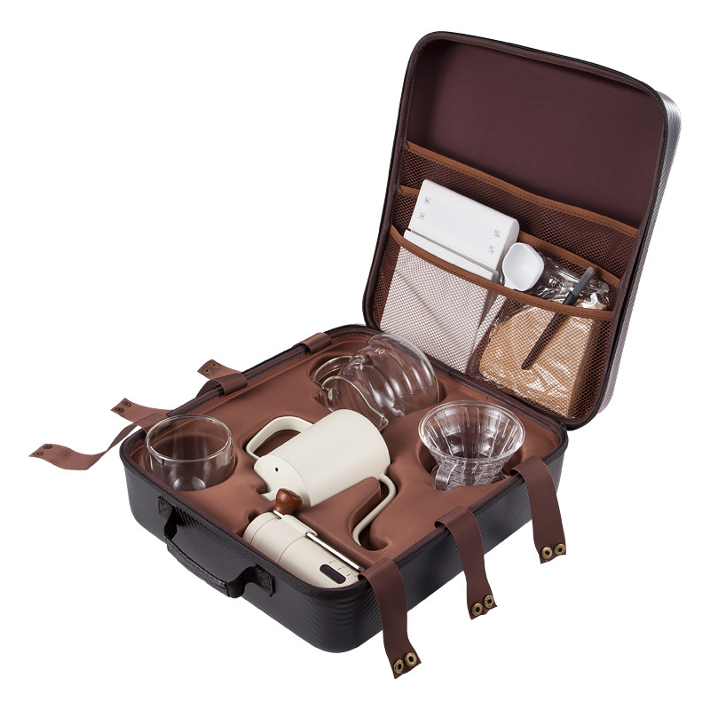 Coffee Equipment Kit - ชุดกาแฟแบบครบชุด, เครื่องบดแบบมือหมุน, ถ้วยกรอง, กระดาษกรอง, เครื่องชั่งอิเล็กทรอนิกส์, ชุดหม้อสำหรับแบ่งปัน